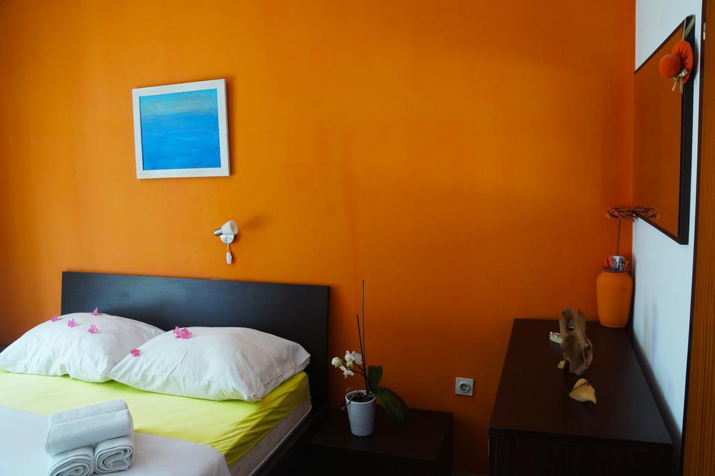 Guest House Tina Раб Экстерьер фото